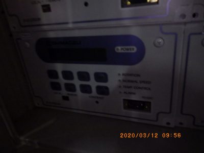 ターボ分子ポンプコントローラー EI-D3203M 写真1