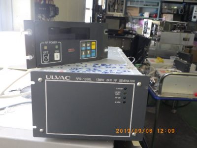RF電源 RFS-1330L 写真1