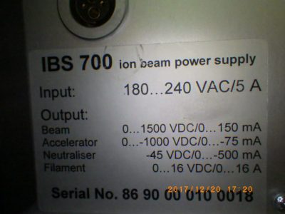 イオン電源 IBS700 写真2