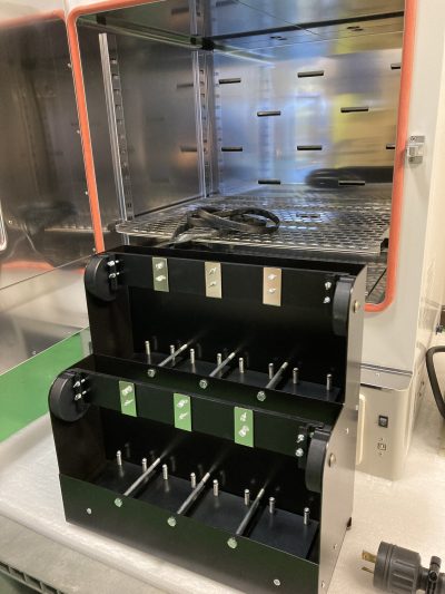 高温粘着性試験機器(８バンク) Integrated 8 Bank Shear and Oven ) SS-OSI-8 (SS-HT-8 / Yamato DKN612C) 写真2