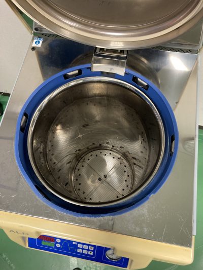 オートクレーブ 高圧蒸気滅菌機 CLS-40L 写真2