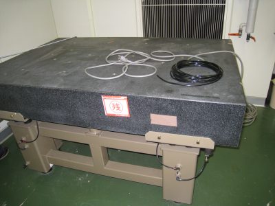 防振台 昭和電線電機