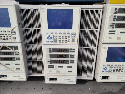 アナライジング交流電源装置 AA2000XG 写真3