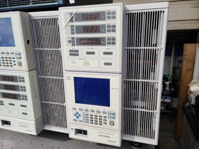 アナライジング交流電源装置 AA2000XG 写真4