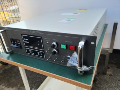 スパッタ電源 DCR1502A 写真4