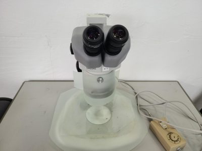 実体顕微鏡 SMZ645 写真2