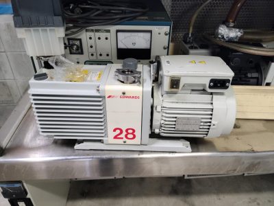 ロータリーポンプ E2M28 写真2