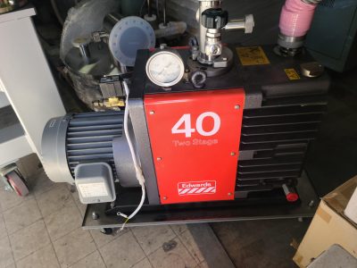 ロータリポンプ E2M40 写真5