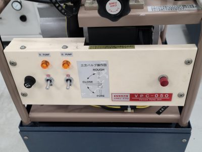 真空排気装置 VPC-050 写真4