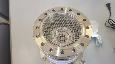 ターボ分子ポンプ STP-300 写真3