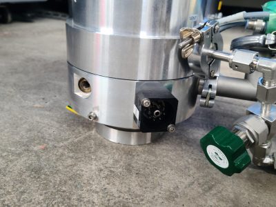 ターボ分子ポンプ TURBOVAC 361 写真5