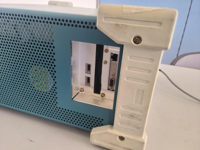 リアルタイムスペクトラムアナライザ RSA2203A 写真3