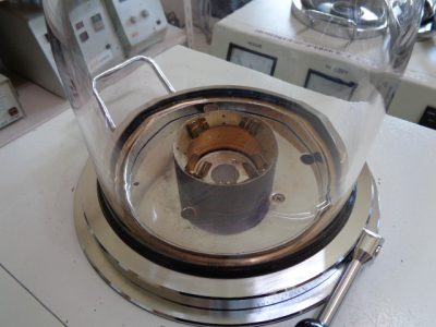 イオンスパッタ装置 JFC-1100E 写真3