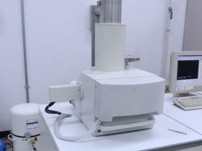 走査型電子顕微鏡 SS-550 （SUPERSCAN） 写真1