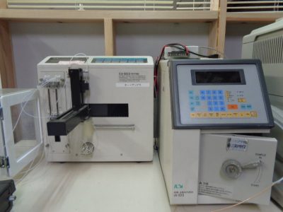 イオンクロマトグラフ IA-100 (Ion Analyzer) オートサンプラー ICA-5450 写真2