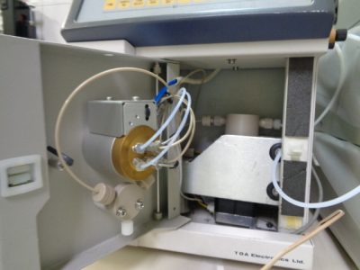 イオンクロマトグラフ IA-100 (Ion Analyzer) オートサンプラー ICA-5450 写真3