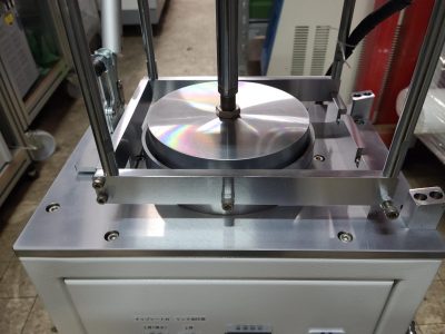 ウェハーシートリング加工機 D-668 写真3