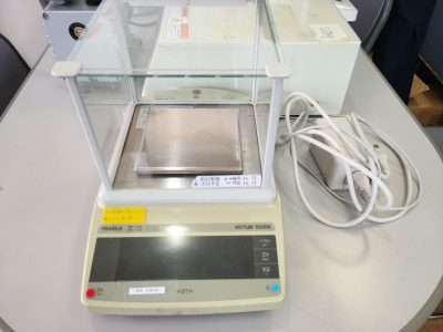 電子天秤 PG403-S 写真2