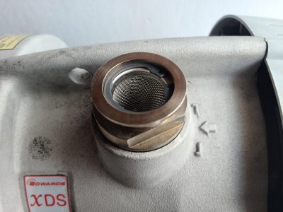 スクロールポンプ XDS35i 写真6