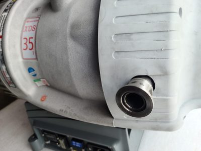 スクロールポンプ XDS35i 写真7
