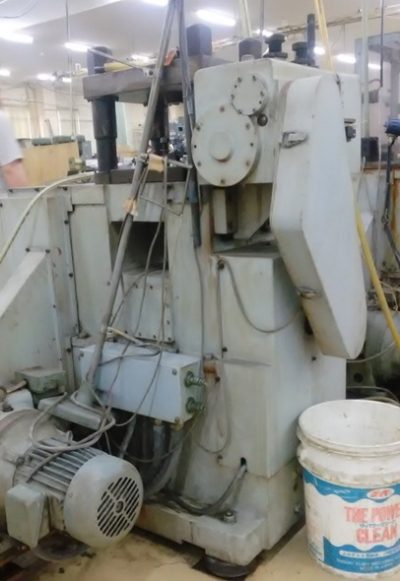 プレス機 IS20-4P 写真2