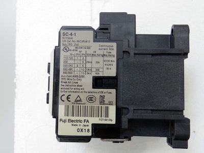 （未使用）電磁接触器（3個セット） 富士電機 SC-4-1
