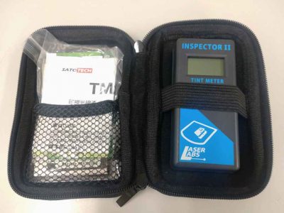 可視光線透過率測定器　ティントメータ TM2000 写真2