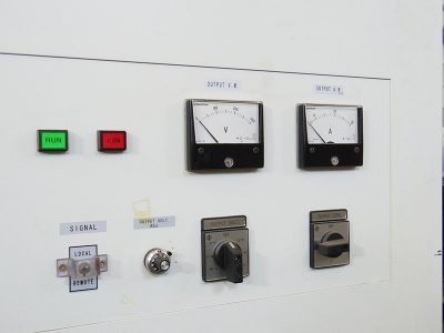 自動電圧調整器（ＡＶＲ） 山菱電機 MTS-7.5SR