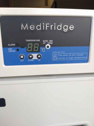 スリム型薬用保管庫 フクシマガリレイFUKUSHIMA FMS-125GS