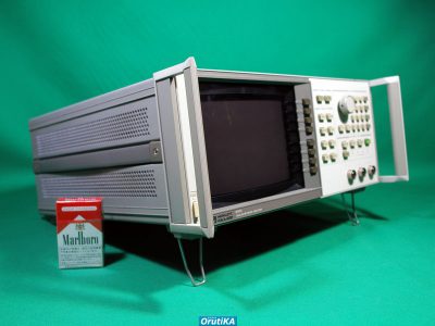 スカラネットワークアナライザー 8757C 写真2