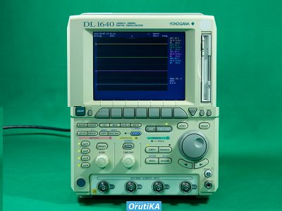 DL1640 デジタルオシロスコープ 7016-10 (DL1640) 写真1