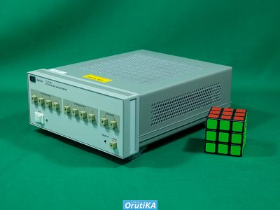 プログラマブルアッテネータ / スイッチドライバ 11713A 写真2