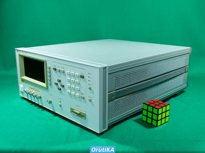 プレシジョンLCRメータ 4285A 写真2