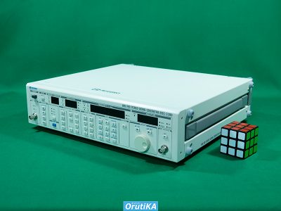 FMステレオ/FM-AM標準信号発生器 MSG-2280 写真2