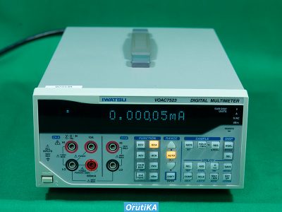 2CH入力 デジタルマルチメータ 岩通 Iwatsu VOAC7523