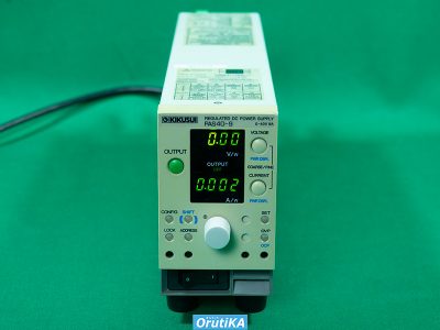直流安定化電源 PAS40-9 写真1