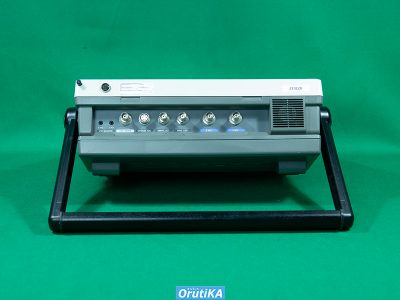 FFT アナライザ CF7200A 写真3