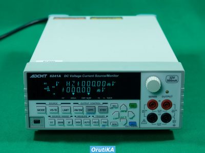 プログラマブル直流電圧/電流発生器 アドバンテスト/ADC Advantest 6241A