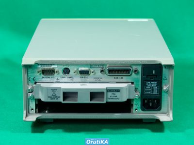 デジタルマルチメータ データアクイジション/マルチプレクサモジュール 2700/7708 写真3