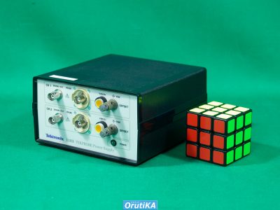 プローブ用電源 1103 写真2