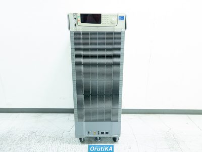 交流安定化電源 PCR6000LA 写真1