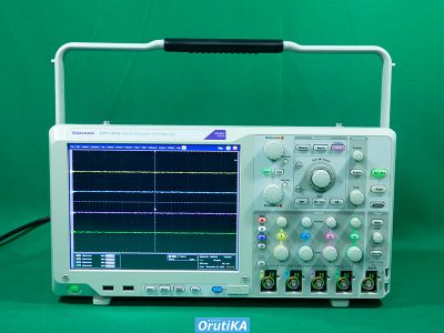 デジタルフォスファ オシロスコープ DPO5054 写真1