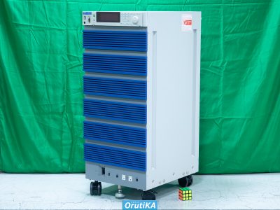 交流安定化電源 PCR6000LE 写真2