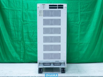 交流安定化電源 PCR6000LE 写真3