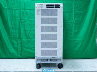 交流安定化電源 PCR6000LE 写真3