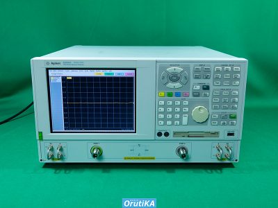 ネットワークアナライザ キーサイト(HP/アジレント) Keysight E8358A