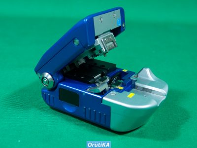 ハンディ光ファイバカッター FC-7R-M 写真4