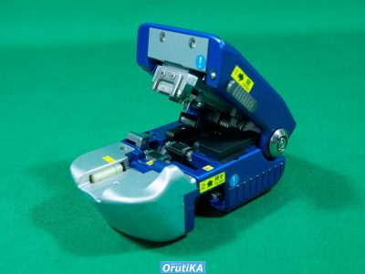 ハンディ光ファイバカッター FC-7R-M 写真3