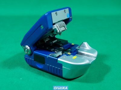 ハンディ光ファイバカッター FC-7R-M 写真4