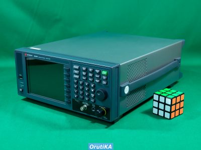 スペクトラムアナライザ N9320B 写真2